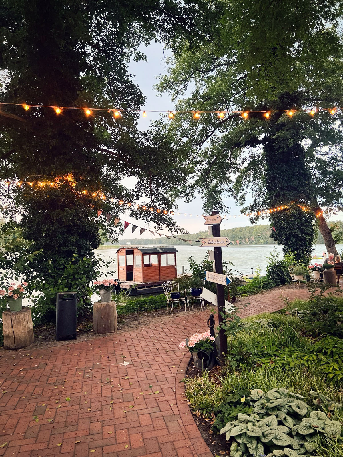 Pretty Hotels: St. Oak Apartments (Image 19)
