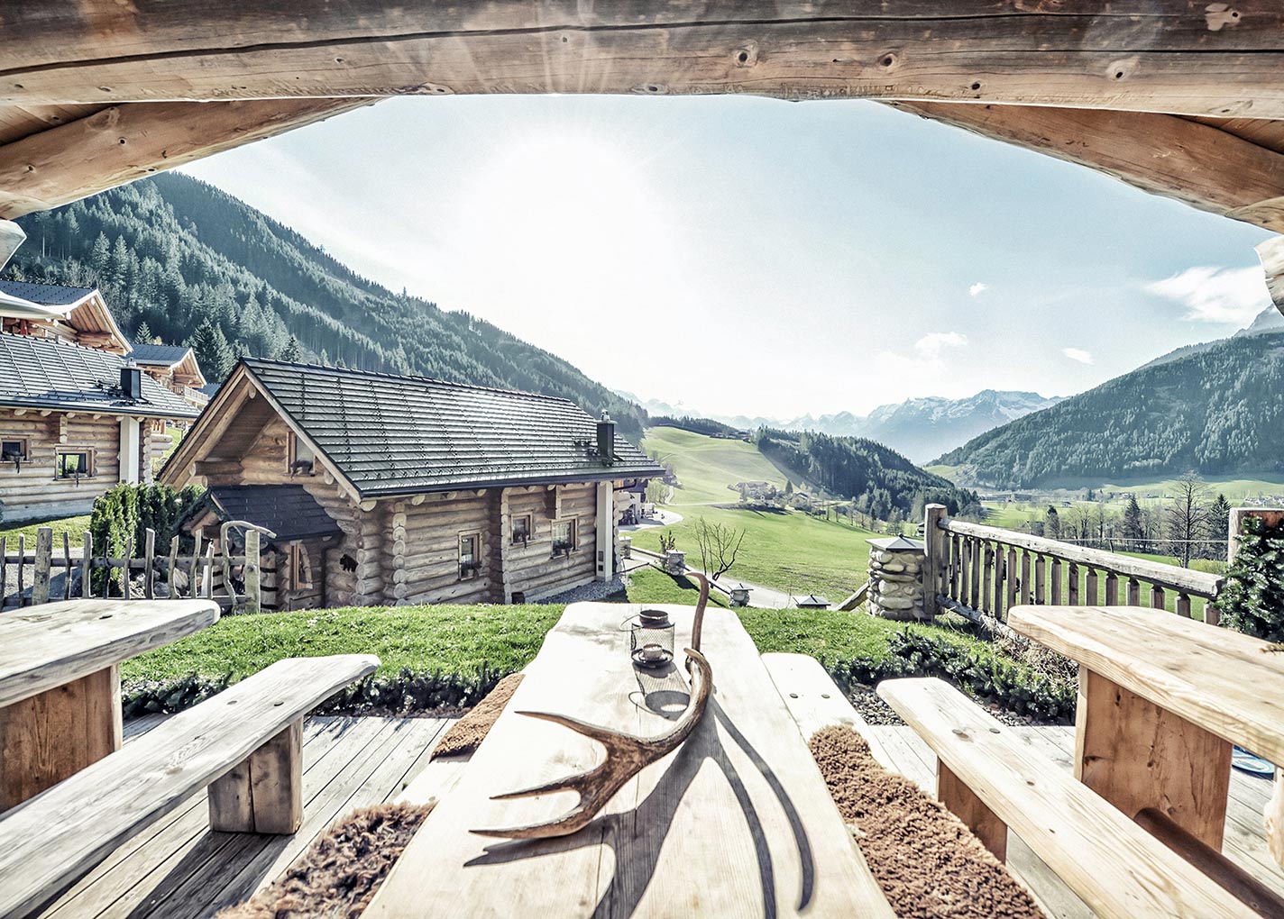 Pretty Hotels: A Room with a View in the Alps (Image 2)