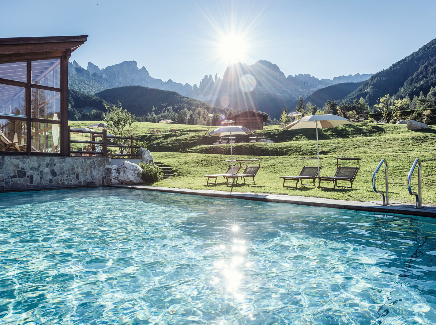 Das Foto ist ausschließlich für PR- und Marketingmaßnahmen das Wanderhotel CYPRIANERHOF - Familie Damian - St. Zyprian 69 - 39050 Tiers am Rosengarten - Südtirol - Italien zu verwenden. Jegliche Nutzung Dritter muss mit dem Bildautor Günter Standl (www.guenterstandl.de) - (Tel.: 00491714327116) gesondert vereinbart werden.