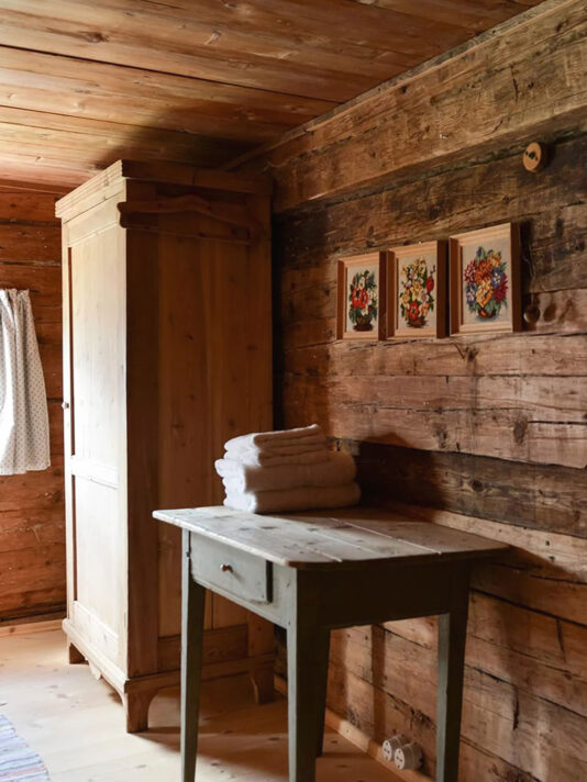 Pretty Hotels: Grandpa`s Hut (Image 7)