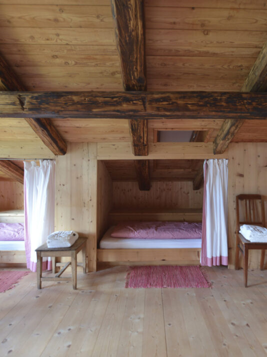 Pretty Hotels: Grandpa`s Hut (Image 9)