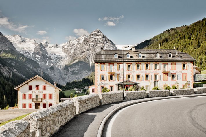 The magic serpentines of the Passo dello Stelvio