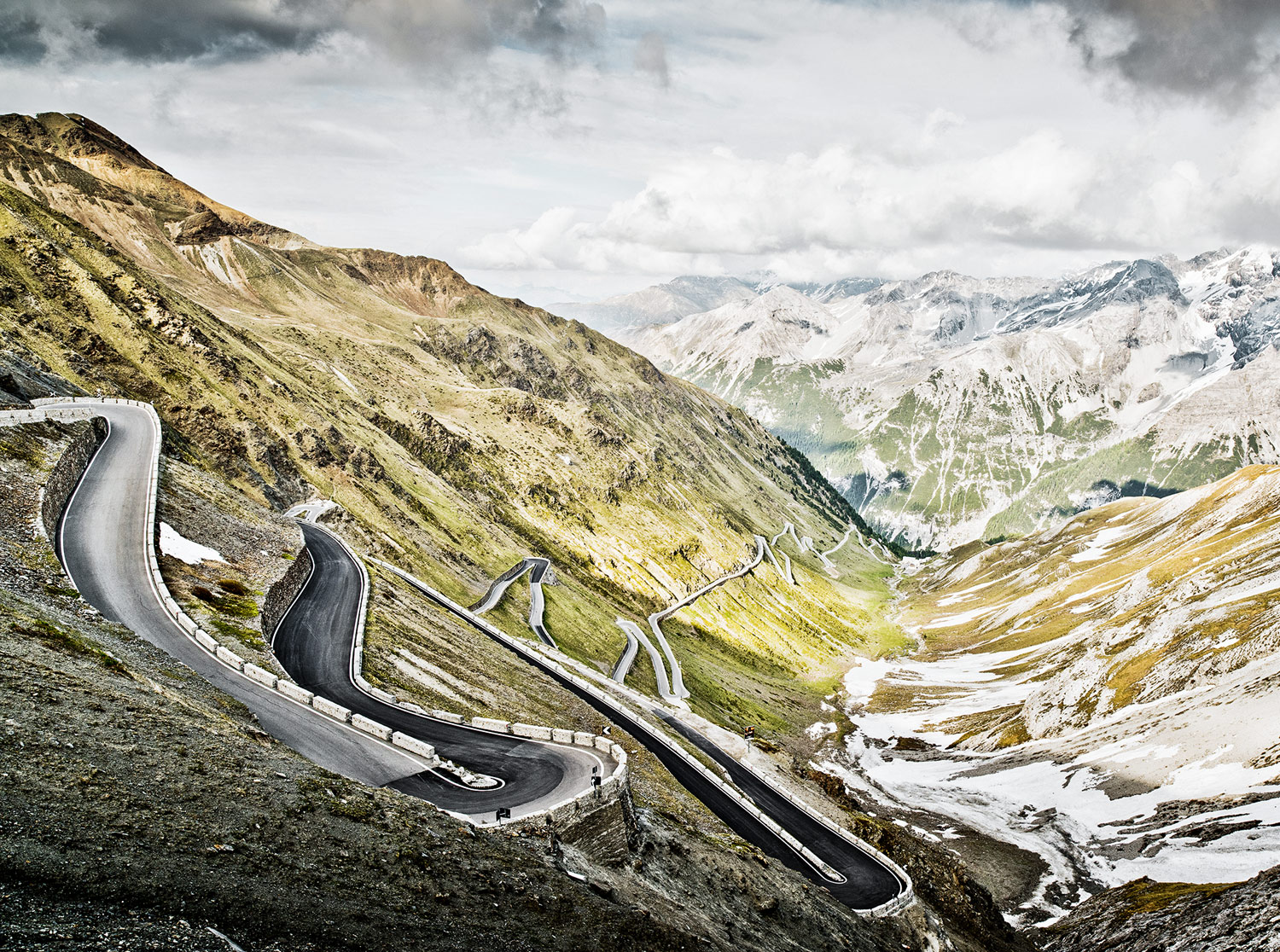 Pretty Hotels: The magic serpentines of the Passo dello Stelvio (Image 1)