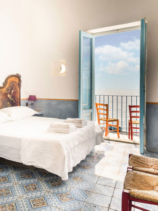 Pretty Hotels: A trip to Filicudi (Image 8)