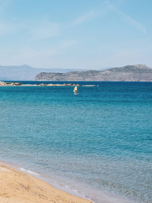 Pretty Hotels: Ammos (Image 15)
