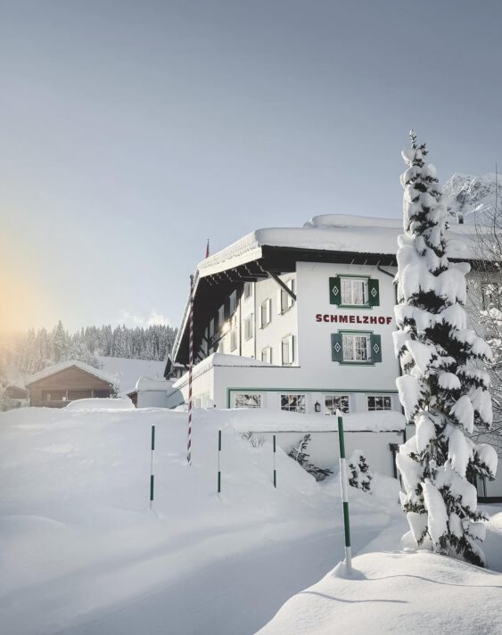 Skifahren?  - Ab in den Schmelzhof nach Lech 