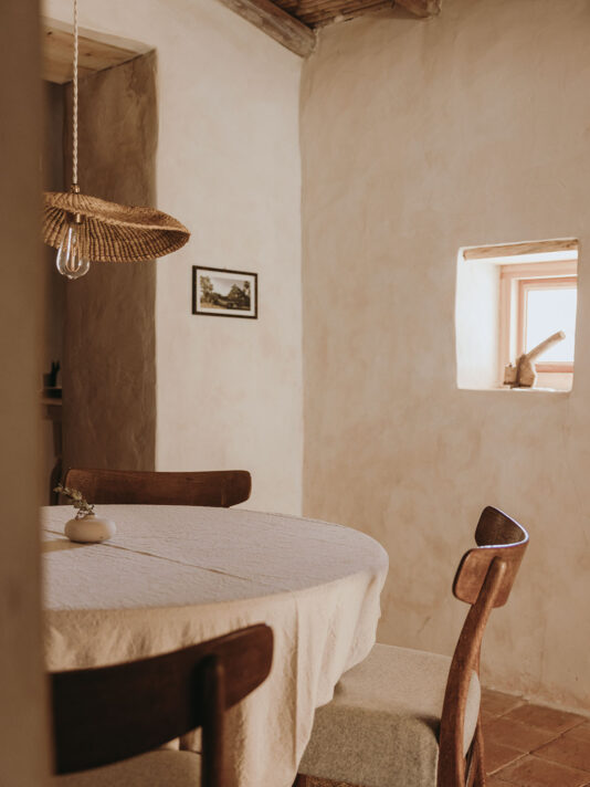 Pretty Hotels: Maybe October (Bild 11)